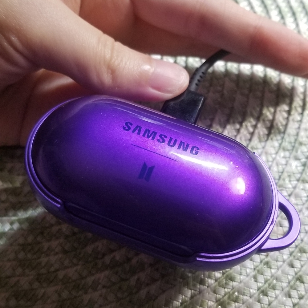 BTS Galaxy Buds + Samsung Korea Headphones bluetooth